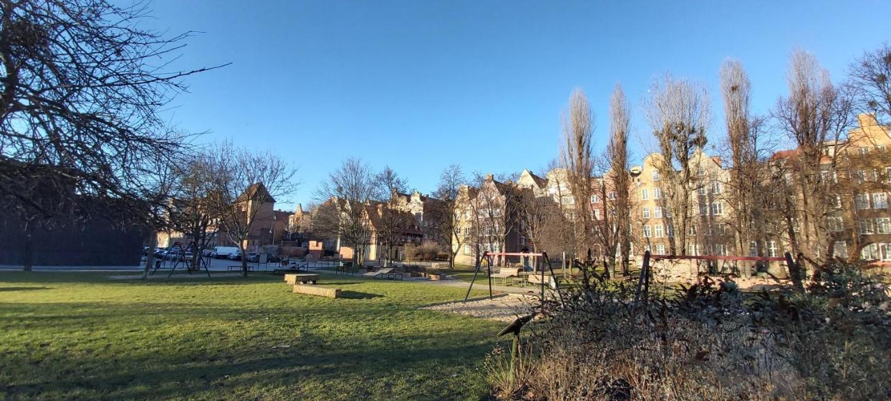 Central Apartments Ogarna Gdańsk Kültér fotó