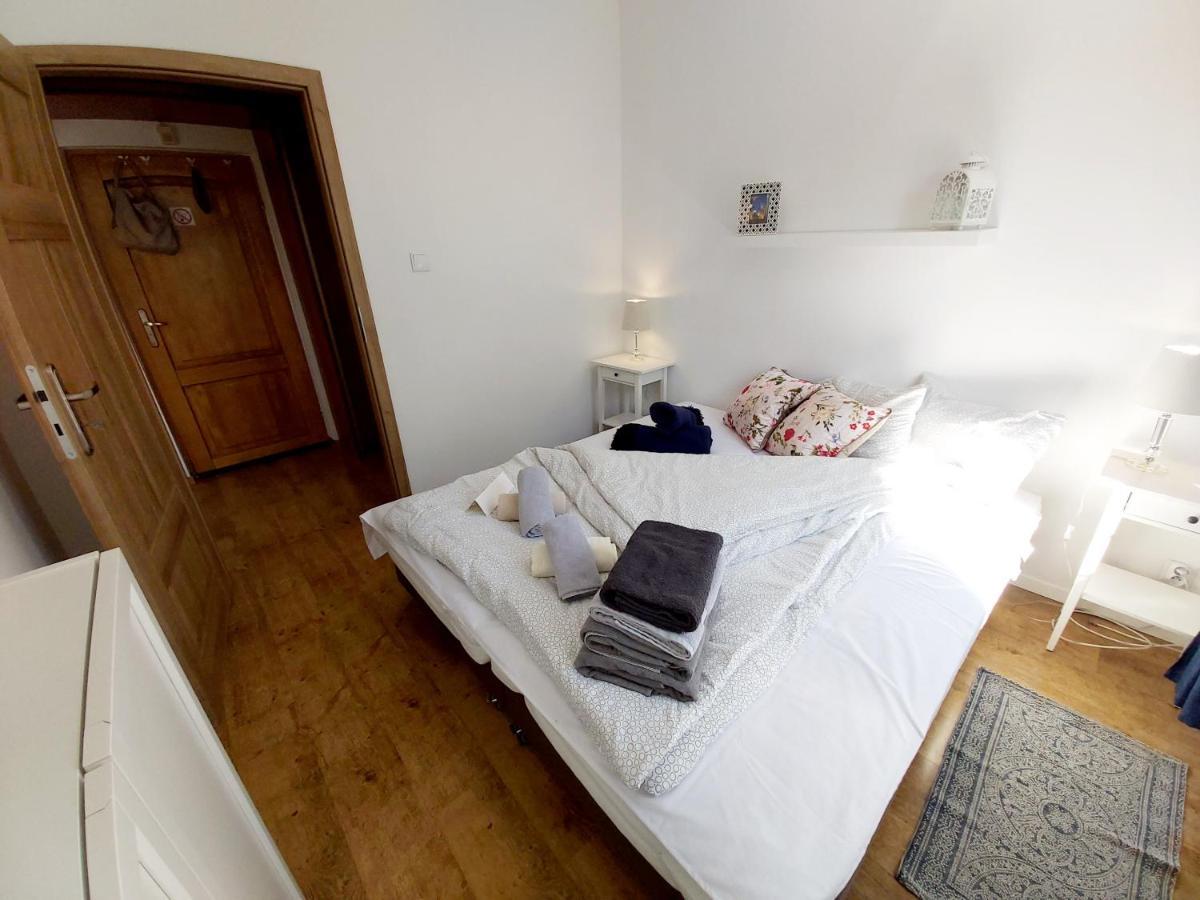 Central Apartments Ogarna Gdańsk Kültér fotó